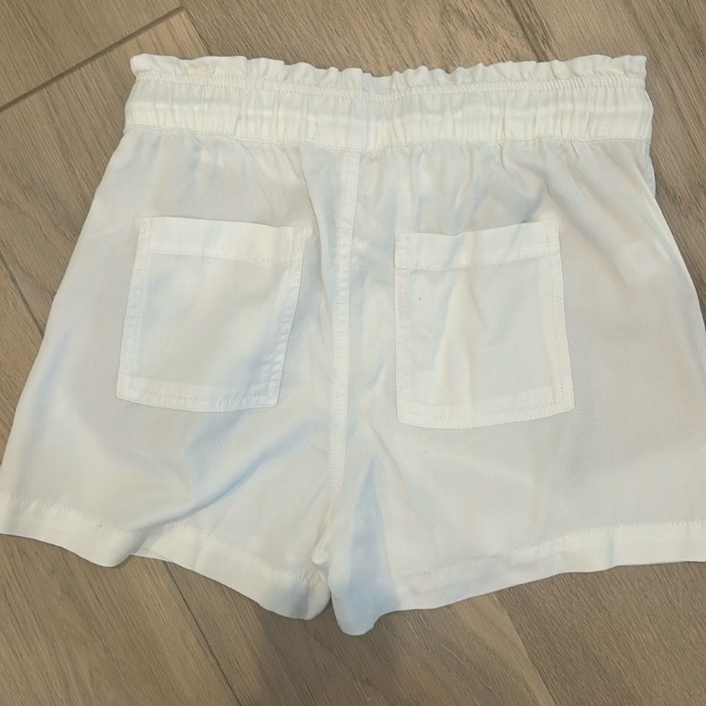 Women's White New With Tags Loft XS Drawstring Shorts - Picture 2 of 4